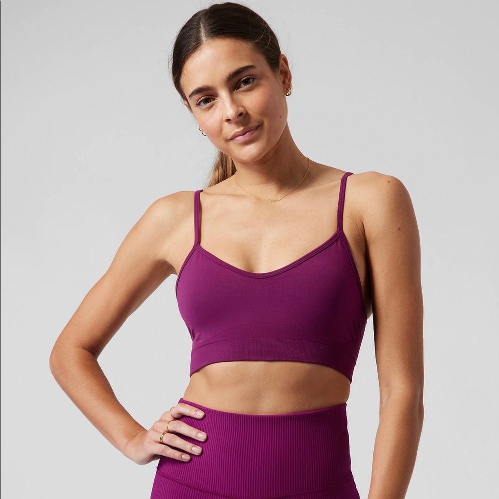ATHLETA RENEW BRA D-DD IN EXOTIC FUCHSIA NWT